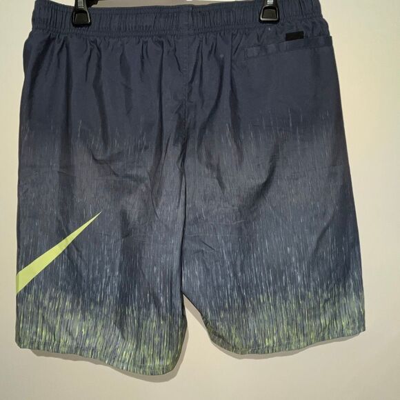 Nike Men's Black Green Gradient Mesh Drawstring Swoosh Athletic Swim Trunks XL - Picture 6 of 9